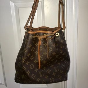 Authentic Louis Vuitton noe bucket bag vintage